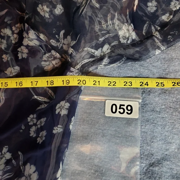 Zara Navy Floral Print Sheer Pullover Long Sleeves Blouse Size Small - Picture 9 of 10